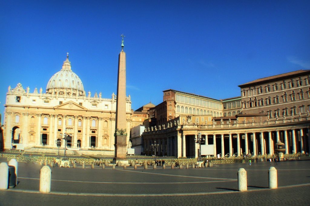 St Peter Square Panoramic Rome for Cruisers Tour